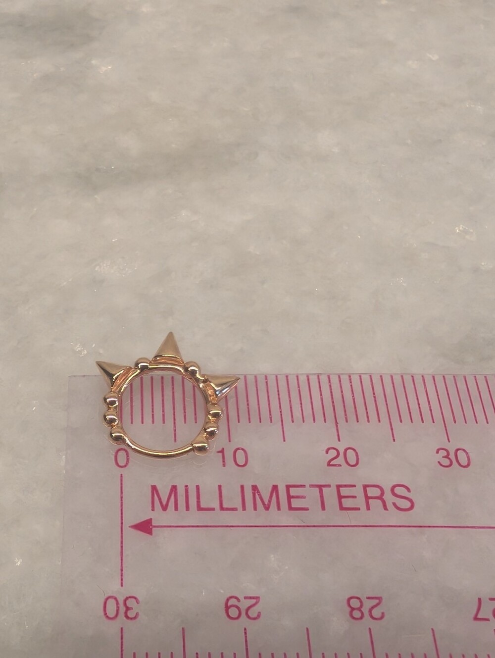 Maria Tash Short Spike Granulated Hoop RG - Picture 2 of 2